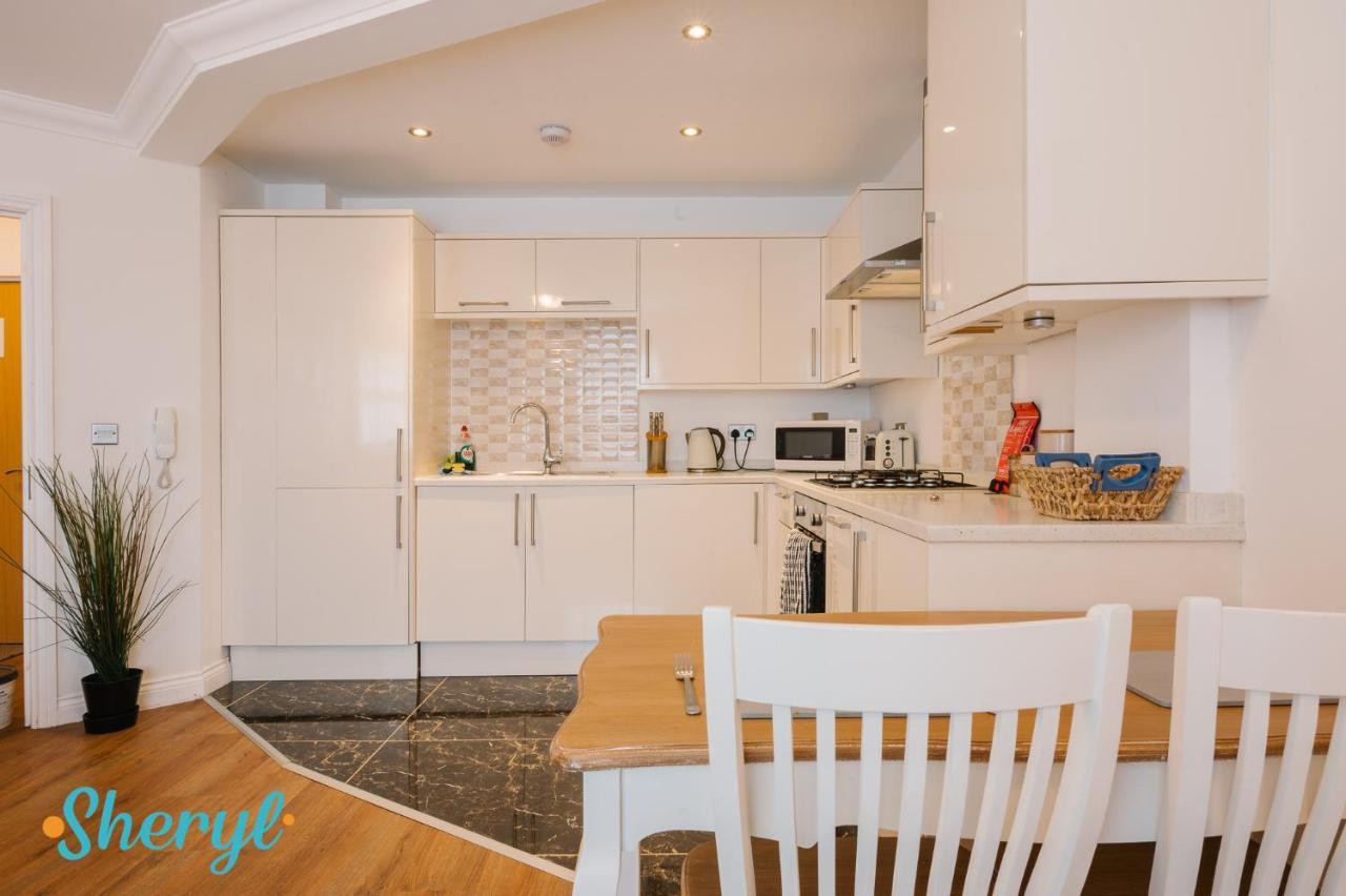 The Flat 2 By Sheryl - Stone Throw To Northampton Gen Hosp & Town Centre Lägenhet Exteriör bild
