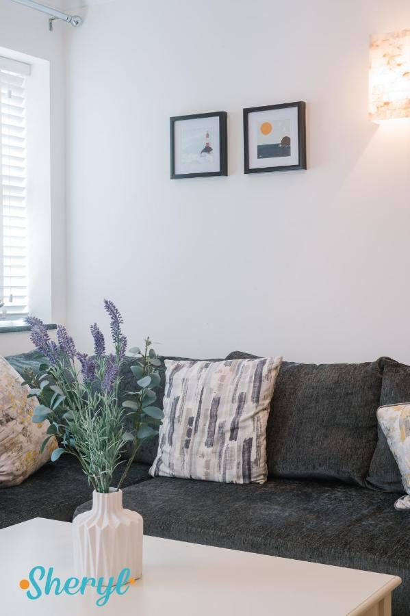 The Flat 2 By Sheryl - Stone Throw To Northampton Gen Hosp & Town Centre Lägenhet Exteriör bild